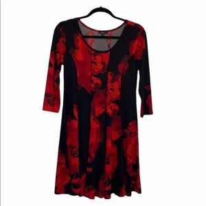 Sami & Jo Black & Red Floral Print petite fit and flare dress. Worn once only